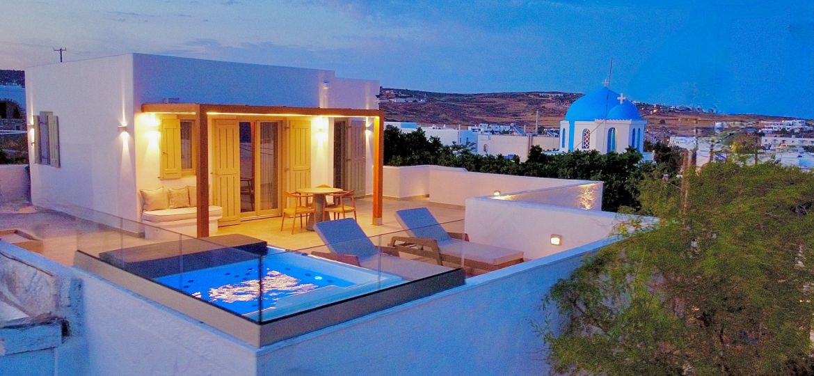 Private terrace and jacuzzi at the Aeris Chora suite, seen from above