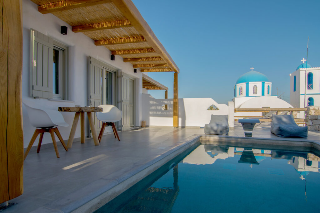 Aeris Suites, Koufonisia